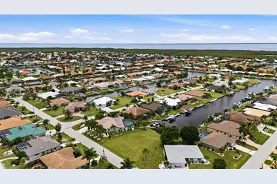 1121 Coronado Drive, Punta Gorda, FL 33950 - Photo 12