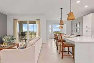17625 Opal Sand Dr, Venice, FL 34293 - Photo 4