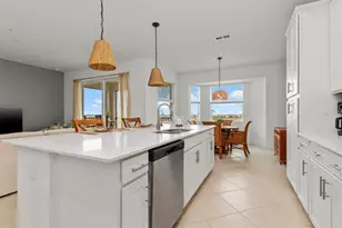 17625 Opal Sand Dr, Venice, FL 34293 - Photo 6