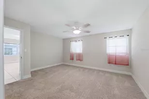 6283 Green View Circle S, Sarasota, FL 34231 - Photo 16