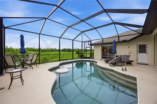 32 Medalist Ct, Rotonda West, FL 33947 - Photo 4