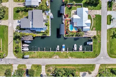 8225 Robert Street, Englewood, FL 34224 - Photo 14