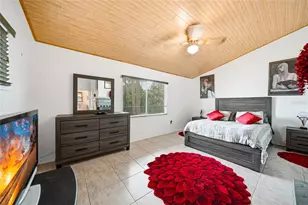 2631 Fiesta Dr, Venice, FL 34293 - Photo 18