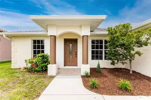 264 Periwinkle Rd, Venice, FL 34293 - Photo 8