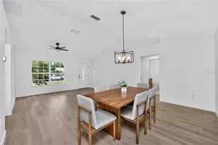 264 Periwinkle Rd, Venice, FL 34293 - Photo 12