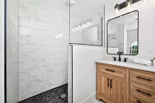 264 Periwinkle Rd, Venice, FL 34293 - Photo 30