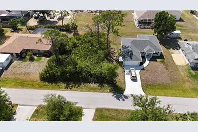 5290 Johnson Terrace, Port Charlotte, FL 33981 - Photo 4