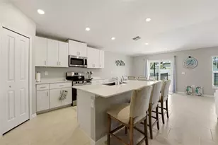 113 Leisure Pl, Rotonda West, FL 33947 - Photo 12