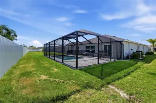 113 Leisure Pl, Rotonda West, FL 33947 - Photo 34