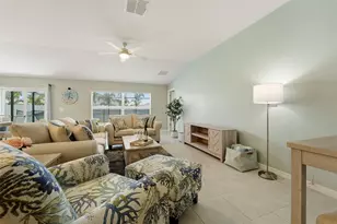 113 Leisure Pl, Rotonda West, FL 33947 - Photo 6