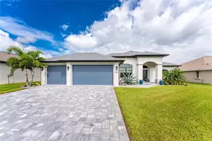 940 Boundary Blvd, Rotonda West, FL 33947 - Photo 2