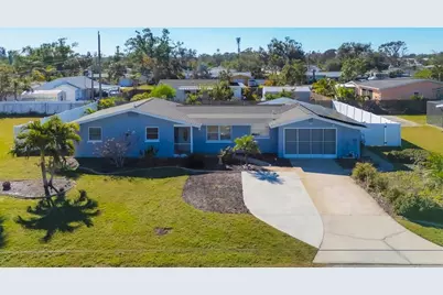 221 E Wentworth Street, Englewood, FL 34223 - Photo 4