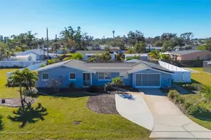 221 E Wentworth St, Englewood, FL 34223 - Photo 4