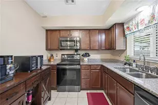 10068 Amelia Ave, Englewood, FL 34224 - Photo 16