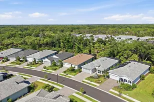 29248 Coral Harbour Dr, Englewood, FL 34223 - Photo 2