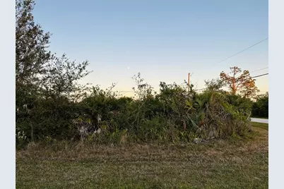 12204 Zittle Avenue, Port Charlotte, FL 33981 - Photo 4