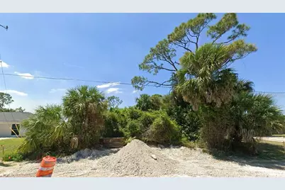 1125 Dorchester St., Port Charlotte, FL 33954 - Photo 2