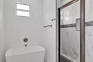 15419 Seafoam Cir, Port Charlotte, FL 33981 - Photo 52