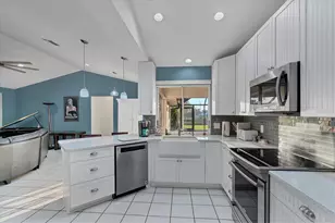 25 Fairway Rd, Rotonda West, FL 33947 - Photo 8