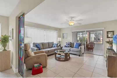 6283 S Green View Circle #102, Sarasota, FL 34231 - Photo 8
