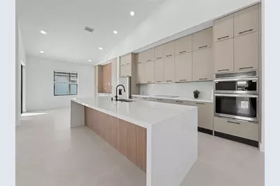 14687 Lillian Circle, Port Charlotte, FL 33981 - Photo 6