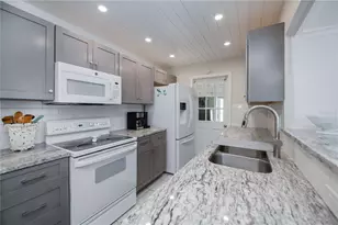 18451 Goodman Cir, Port Charlotte, FL 33948 - Photo 26