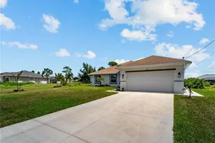 55 Pine Valley Ln, Rotonda West, FL 33947 - Photo 2