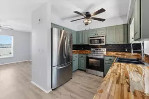 9601 Gulfstream Blvd, Englewood, FL 34224 - Photo 12