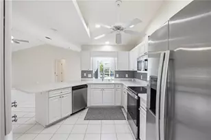 63 Clubhouse Rd, Rotonda West, FL 33947 - Photo 14