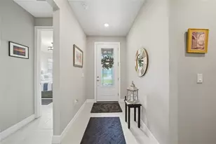 2117 Laurifolia Ct, North Port, FL 34289 - Photo 4