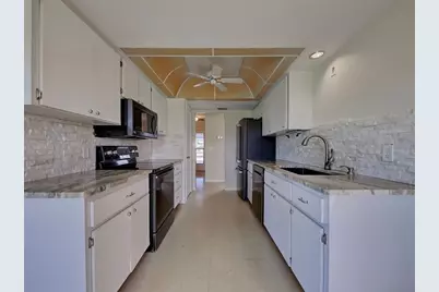 412 Pine Tree Terrace, Venice, FL 34293 - Photo 18