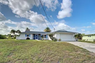 412 Pine Tree Terrace, Venice, FL 34293 - Photo 2