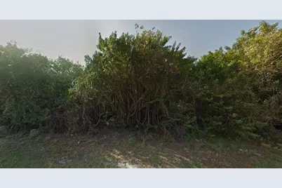 20197 Astoria Avenue, Port Charlotte, FL 33952 - Photo 8