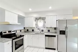 11256 Chalet Ave, Englewood, FL 34224 - Photo 20