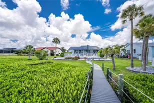 1013 Bay Harbor Dr, Englewood, FL 34224 - Photo 54