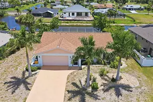 244 Mark Twain Ln, Rotonda West, FL 33947 - Photo 2