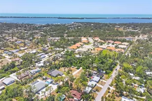 521 Artists Ave, Englewood, FL 34223 - Photo 2