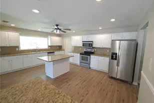 2289 Hattie Ct, North Port, FL 34288 - Photo 8