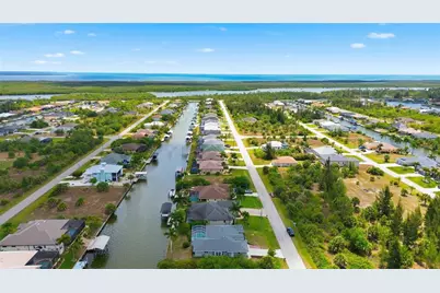 15608 Melport Circle, Port Charlotte, FL 33981 - Photo 12