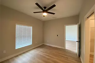 10524 Pendleton Ave, Englewood, FL 34224 - Photo 12