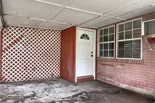 1880 Cr 422, Lake Panasoffkee, FL 33538 - Photo 36