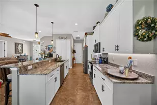 227 Long Meadow Ln, Rotonda West, FL 33947 - Photo 10