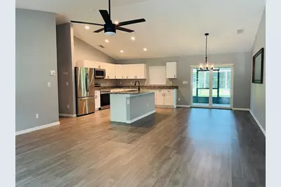 19035 Wilton Avenue, Port Charlotte, FL 33954 - Photo 2