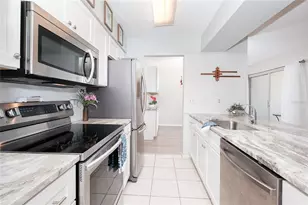206 Aspen St, Englewood, FL 34223 - Photo 8