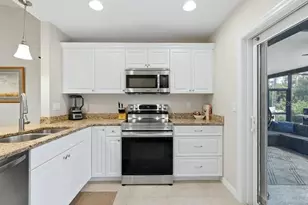 1006 Rhinelander St, Port Charlotte, FL 33953 - Photo 10
