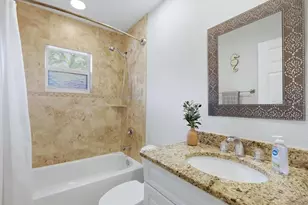 1006 Rhinelander St, Port Charlotte, FL 33953 - Photo 14