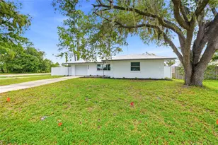 2506 Lakeshore Cir, Port Charlotte, FL 33952 - Photo 30