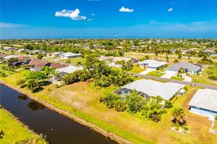 225 Fairway Rd, Rotonda West, FL 33947 - Photo 74