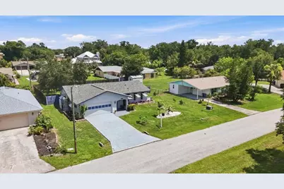 1042 Malay Terrace NW, Port Charlotte, FL 33948 - Photo 48