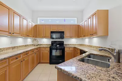 586 Eden Drive, Englewood, FL 34223 - Photo 12